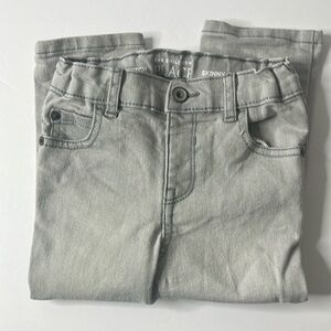 Grey skinny jeans